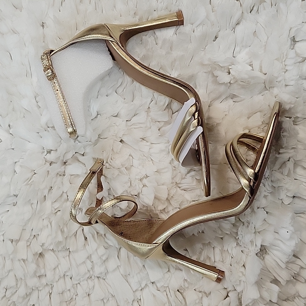 Chinese Laundry Jasmine gold flared heel sandal double wrap ankle strap 9.5 NEW…